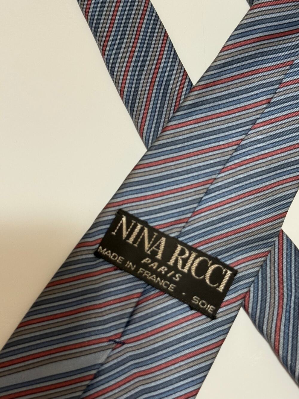 Vintage Nina Ricci Paris 100% Silk Men's Necktie - Tie - Blue & Gray Stripe